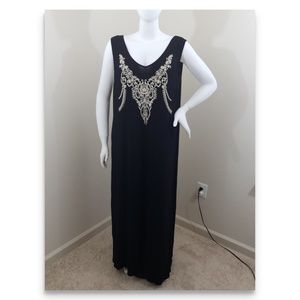 Maxi dress with scroll print